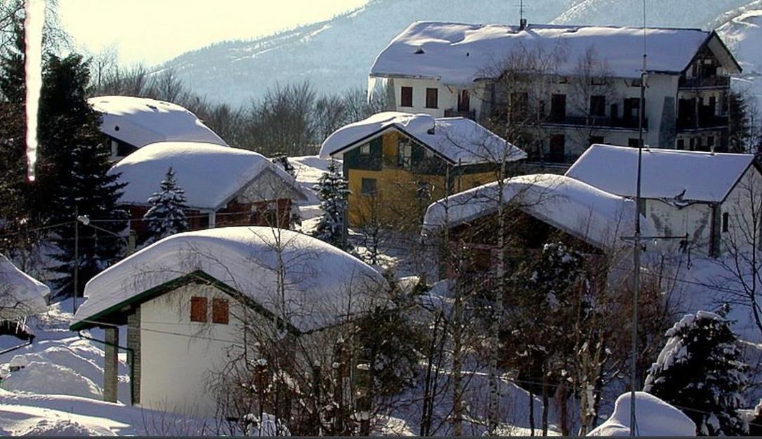 White Appartament Bagnolo Piemonte Екстер'єр фото